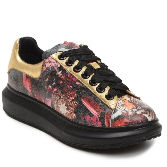 Hollie Watman leather Garden of Eden Animal floral gold Fashion Sneakers 75 NWOB - Picture 1 of 14